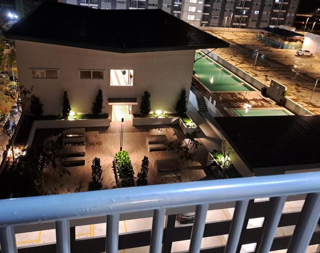 Impiana Homestay Near Putrajaya, Cyberjaya, Musliem Only,Wifi,Netflix Kampung Dengkil Dış mekan fotoğraf