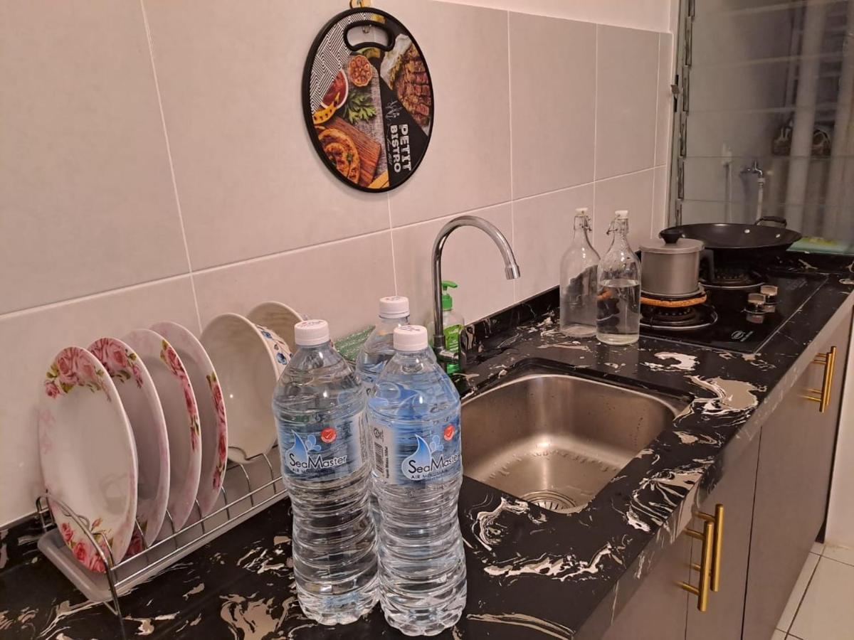 Impiana Homestay Near Putrajaya, Cyberjaya, Musliem Only,Wifi,Netflix Kampung Dengkil Dış mekan fotoğraf