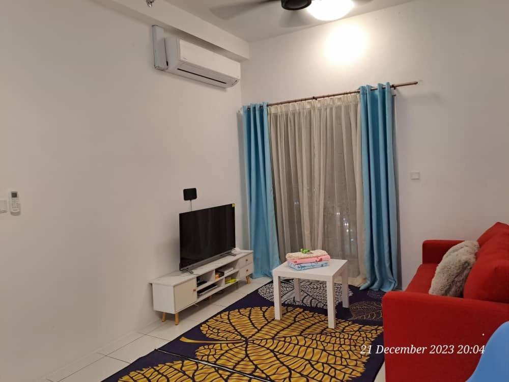 Impiana Homestay Near Putrajaya, Cyberjaya, Musliem Only,Wifi,Netflix Kampung Dengkil Dış mekan fotoğraf